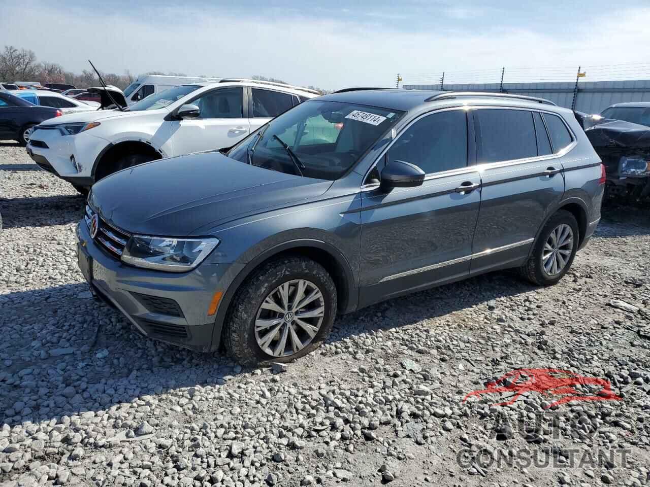 VOLKSWAGEN TIGUAN 2018 - 3VV2B7AX9JM056283