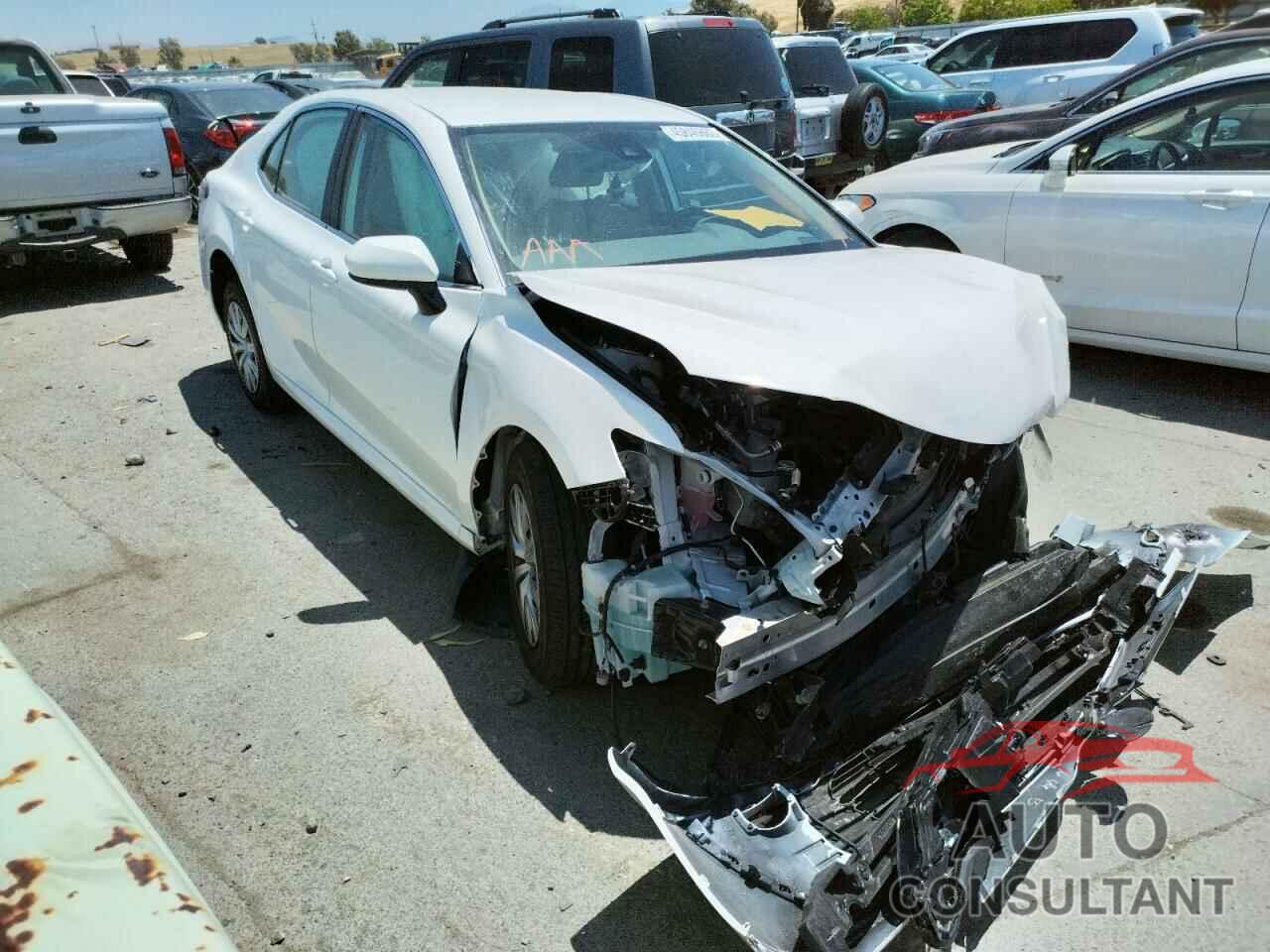 TOYOTA CAMRY 2022 - 4T1C31AK3NU573254