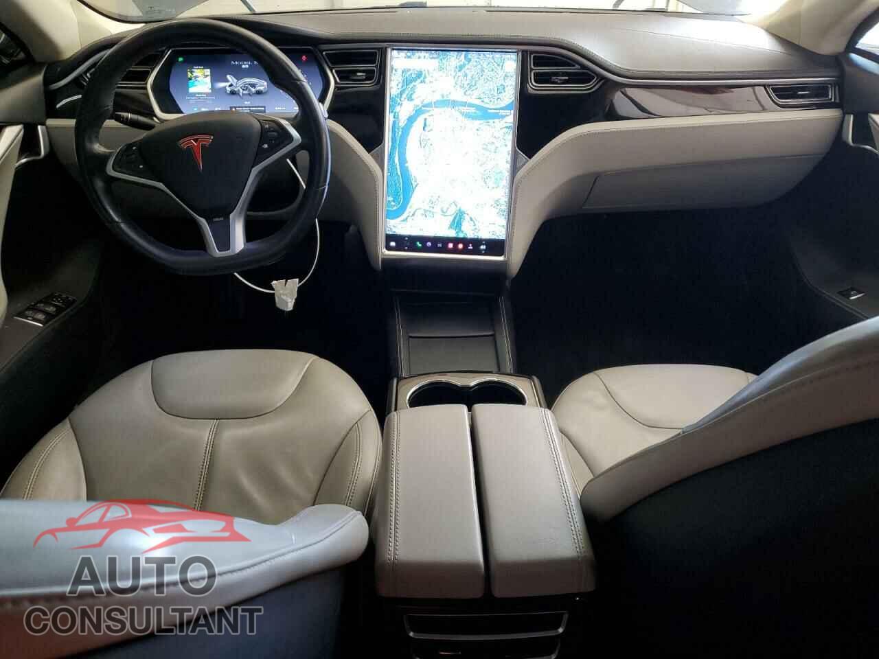 TESLA MODEL S 2013 - 5YJSA1DN0DFP26935