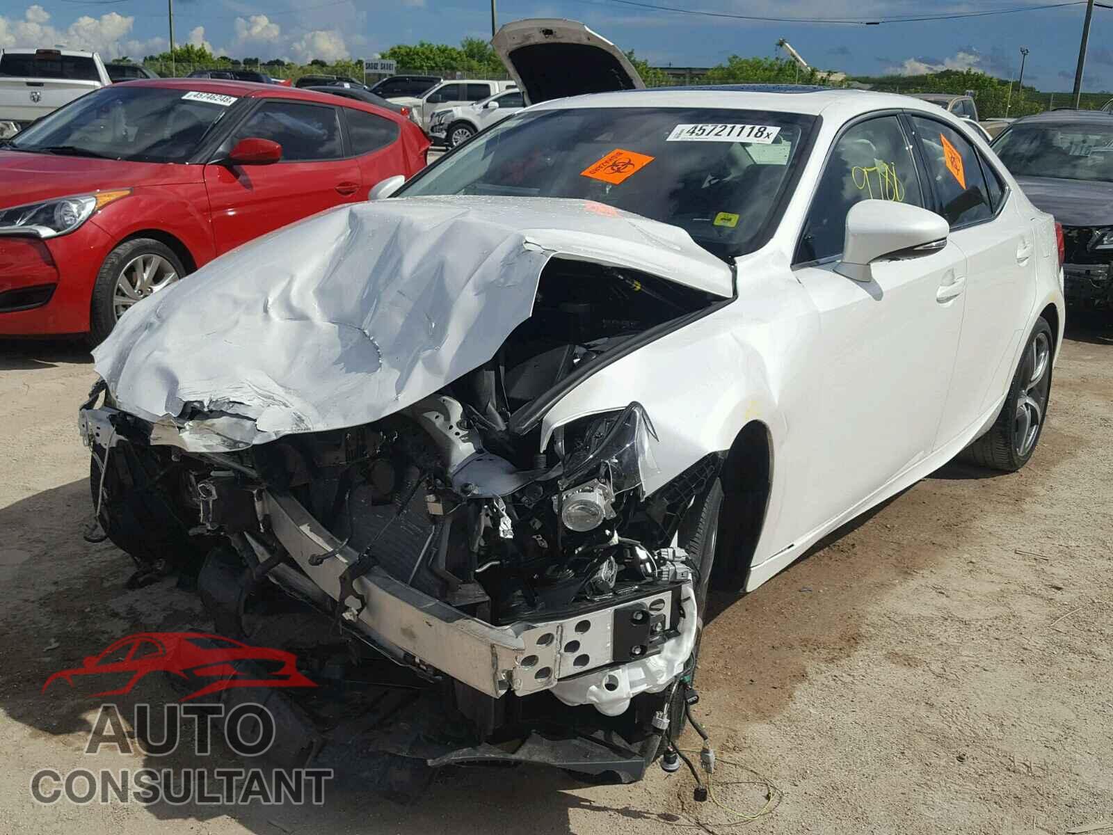 LEXUS IS 2017 - JTHBA1D26H5051216