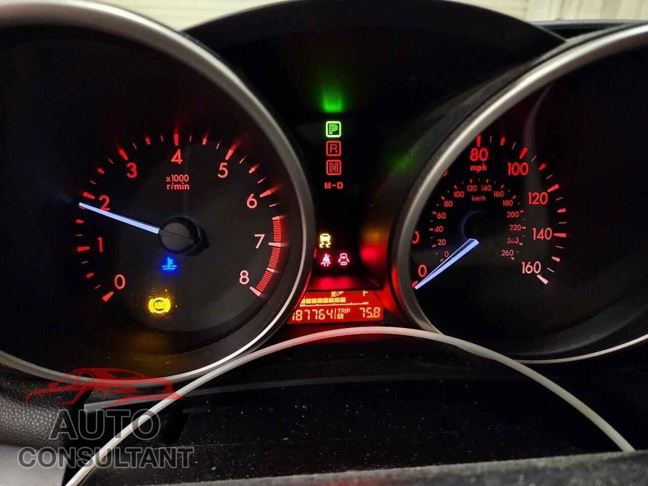 MAZDA 3 2011 - JM1BL1UG9B1497639