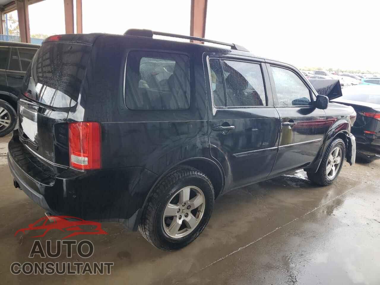 HONDA PILOT 2011 - 5FNYF3H55BB048584