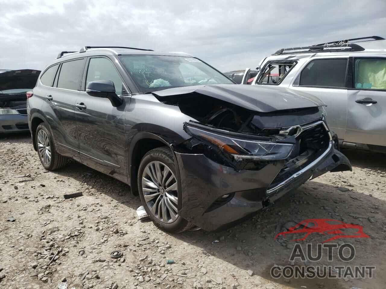 TOYOTA HIGHLANDER 2021 - 5TDFZRBH3MS130428