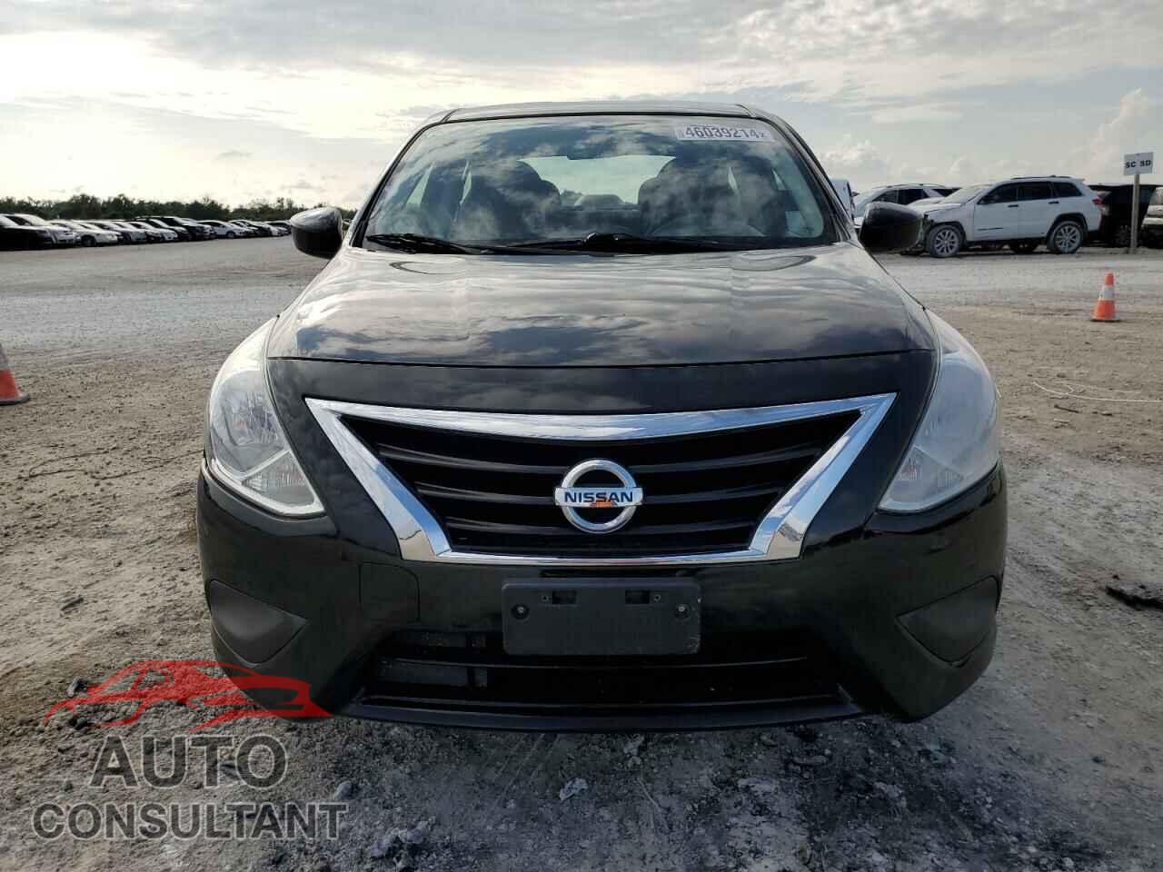 NISSAN VERSA 2017 - 3N1CN7AP1HL855228