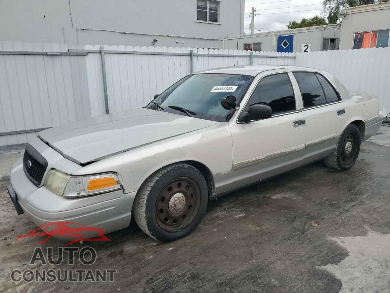 FORD CROWN VIC 2010 - 2FABP7BV1AX118041