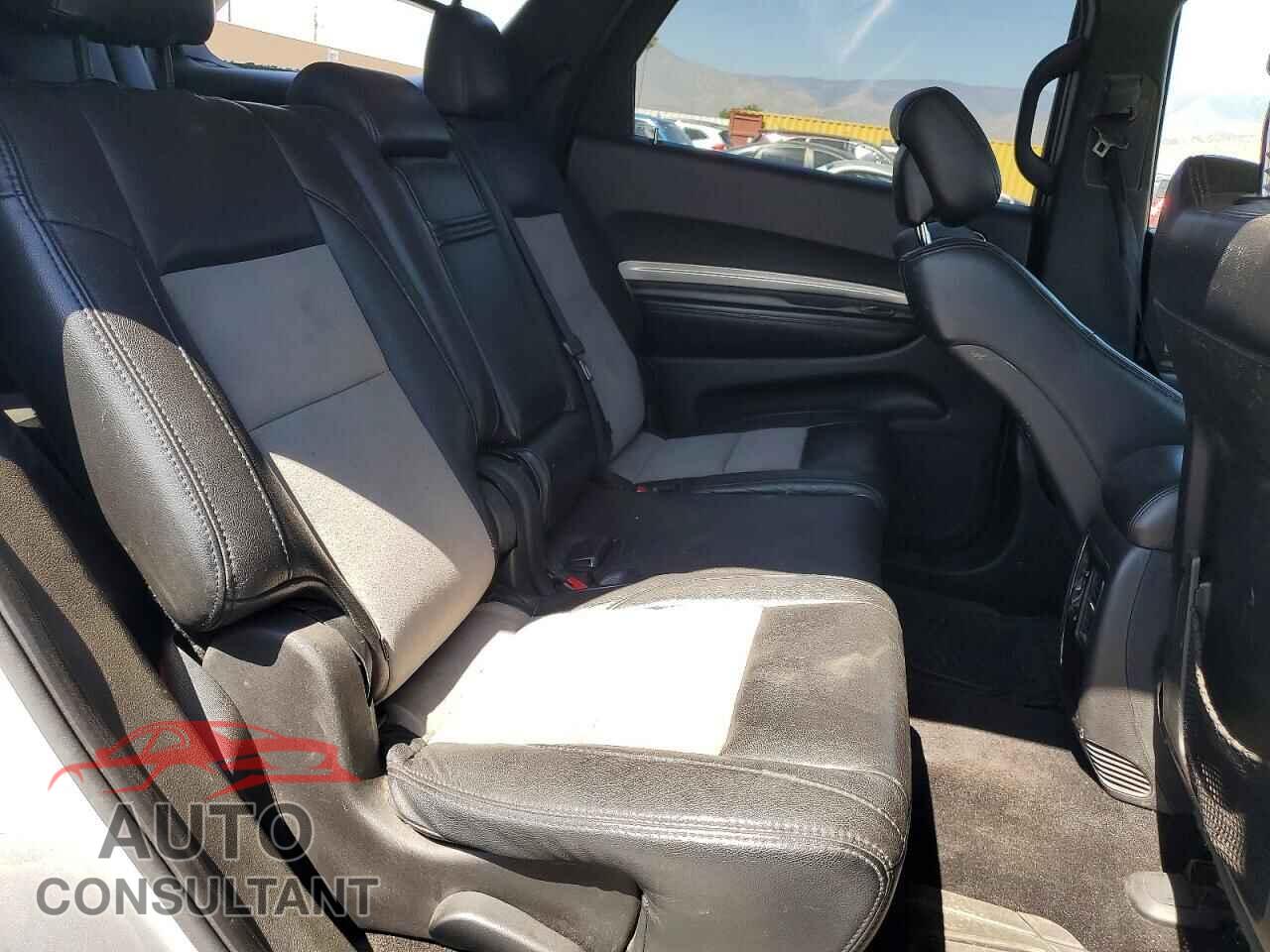 DODGE DURANGO 2011 - 1D4RD2GGXBC618358