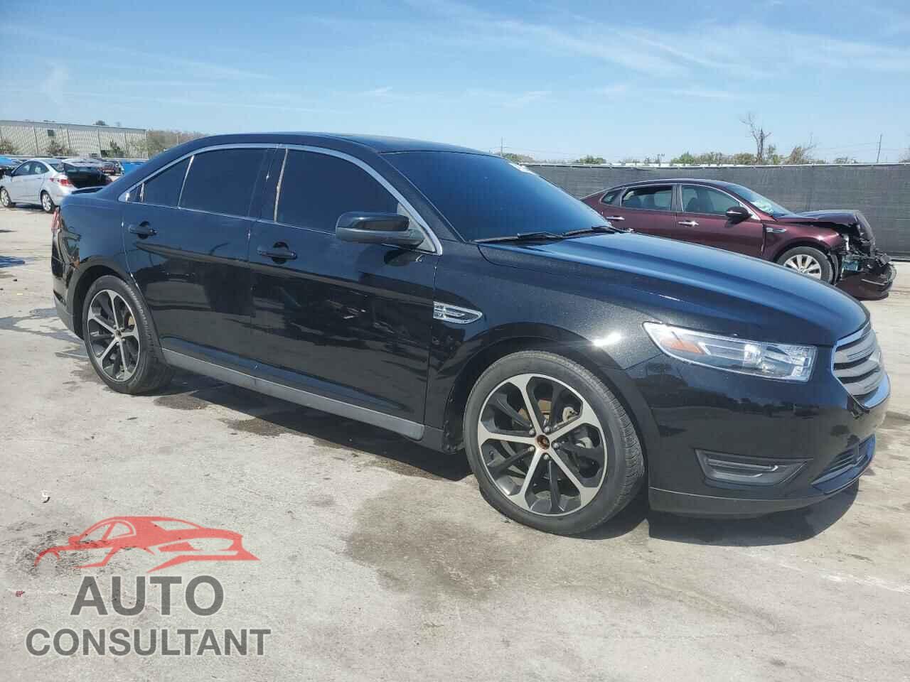 FORD TAURUS 2015 - 1FAHP2E87FG208522