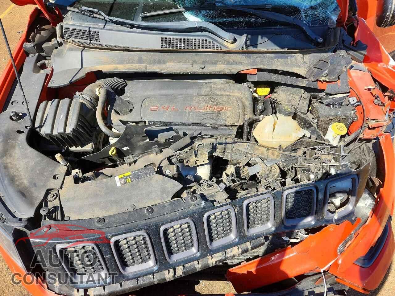 JEEP COMPASS 2017 - 3C4NJDDB2HT631174