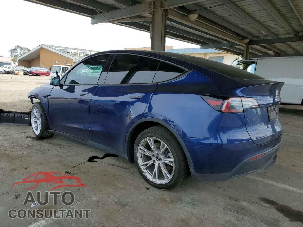TESLA MODEL Y 2023 - 7SAYGDEE2PF621443