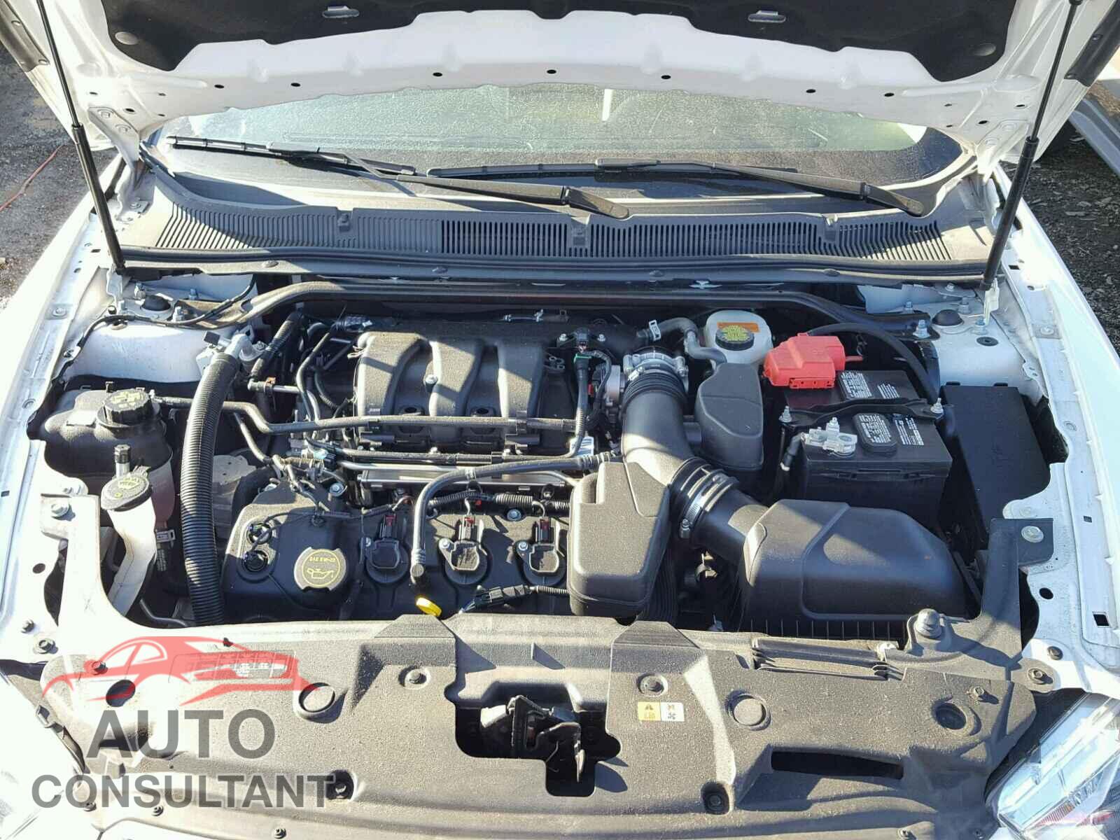 FORD TAURUS 2016 - 1FAHP2E86GG104136