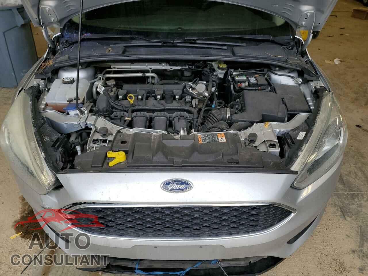FORD FOCUS 2016 - 1FADP3F21GL340778