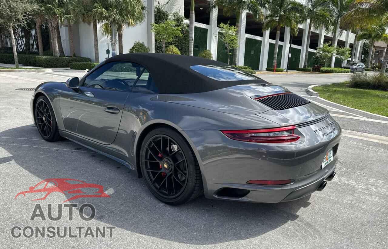 PORSCHE 911 2017 - WP0CB2A96HS156253