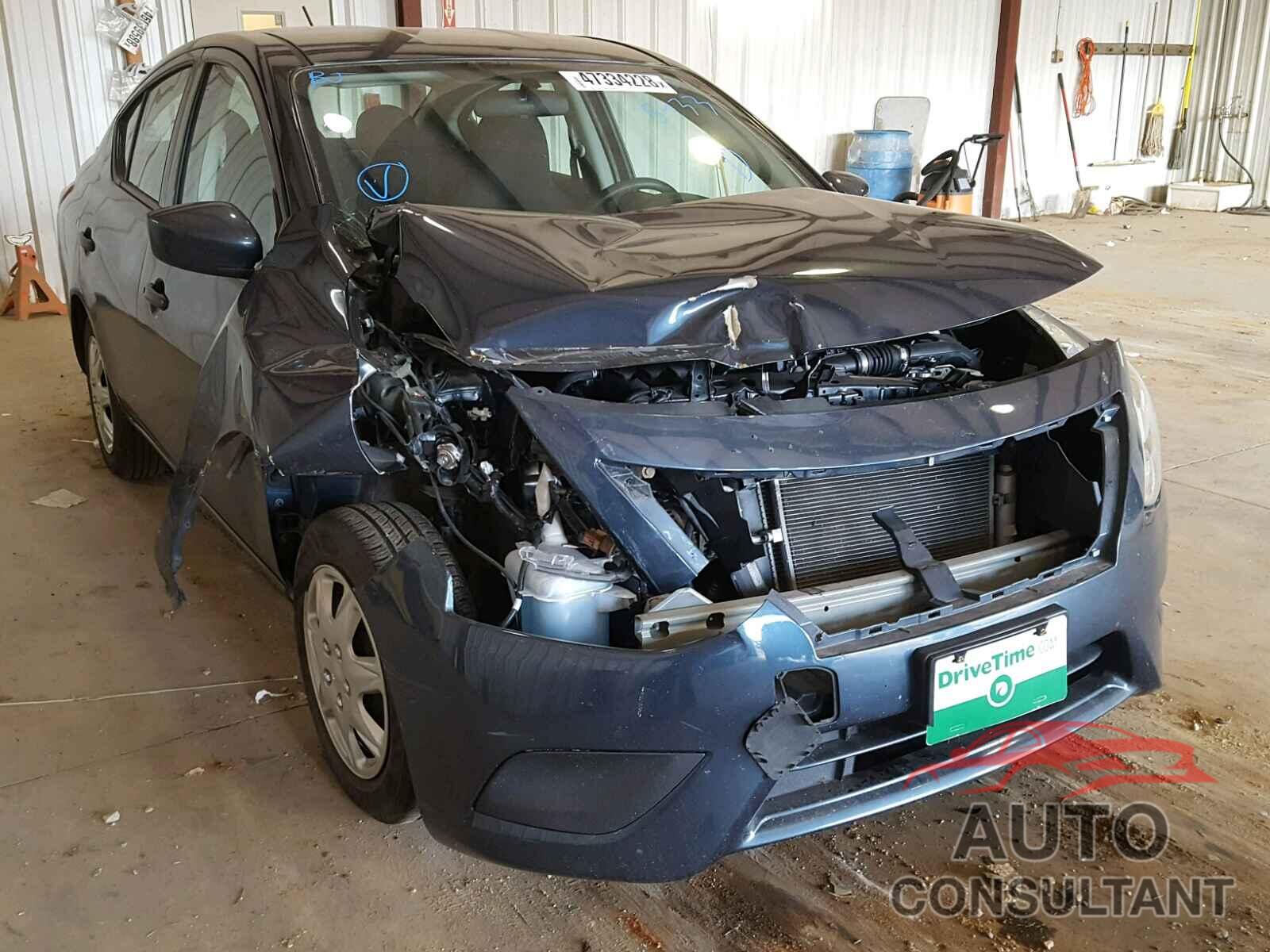 NISSAN VERSA 2017 - 3N1CN7AP4HL825933