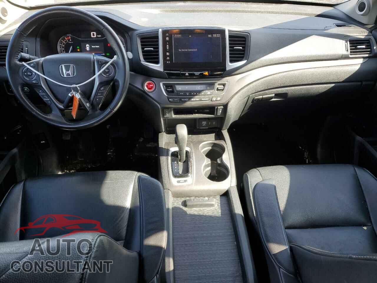 HONDA PILOT 2017 - 5FNYF6H57HB046622
