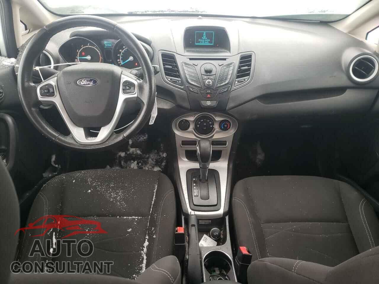 FORD FIESTA 2014 - 3FADP4EJ3EM143931