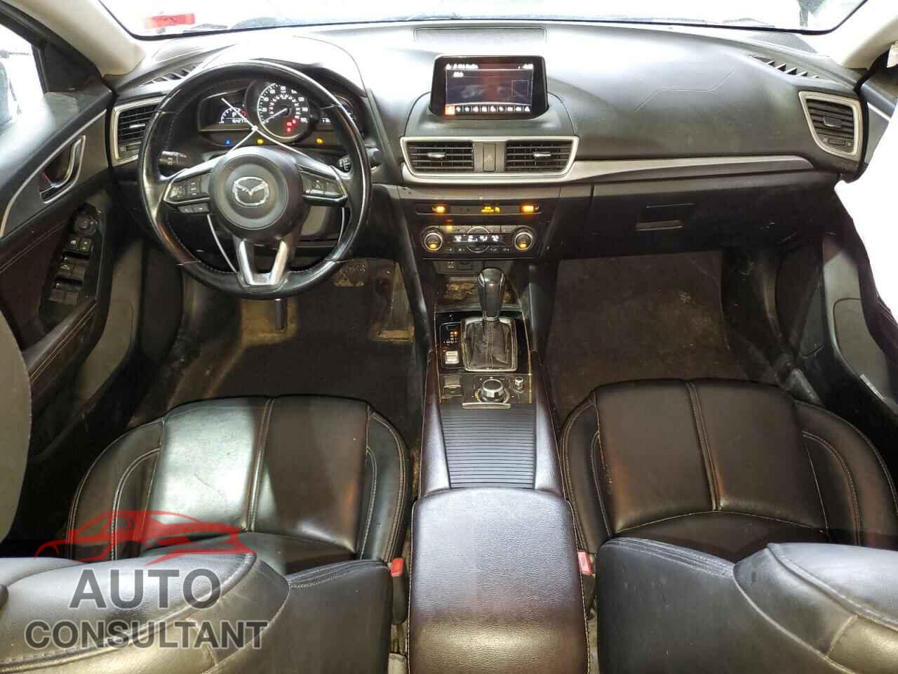 MAZDA 3 2017 - JM1BN1V73H1105787