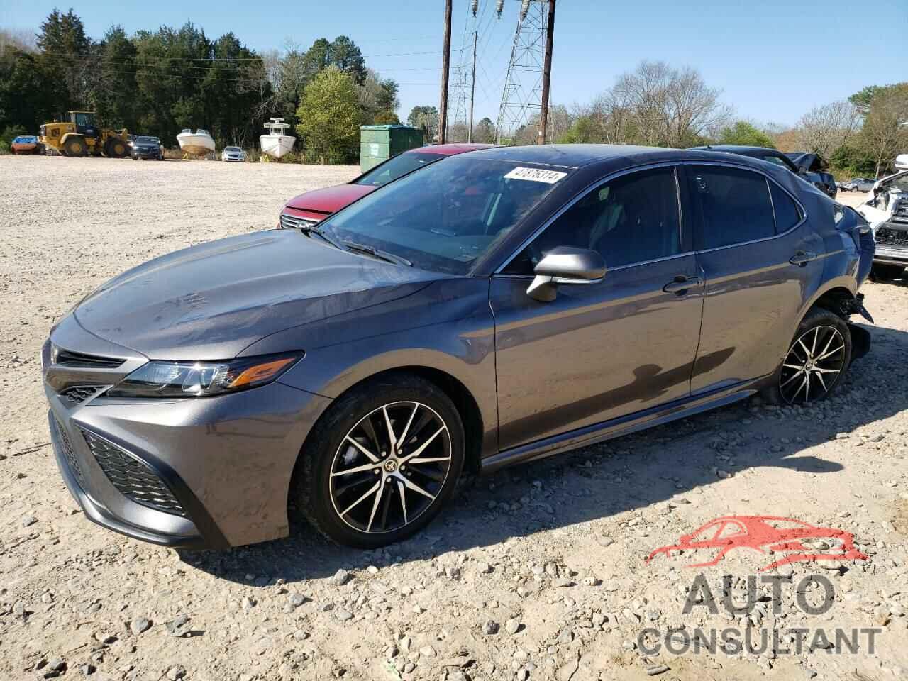 TOYOTA CAMRY 2022 - 4T1G11AK8NU043904