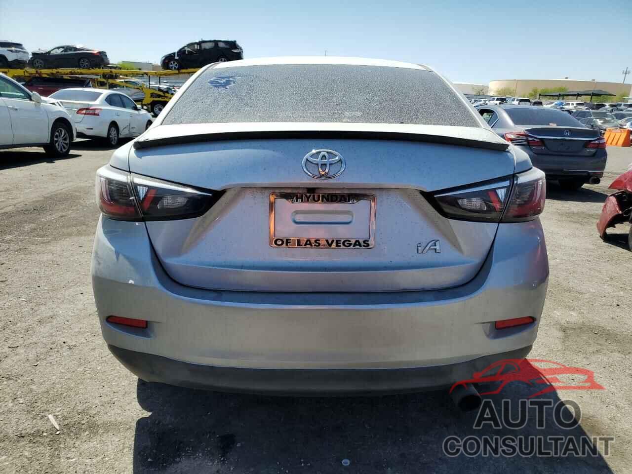 TOYOTA YARIS 2017 - 3MYDLBYV2HY193193