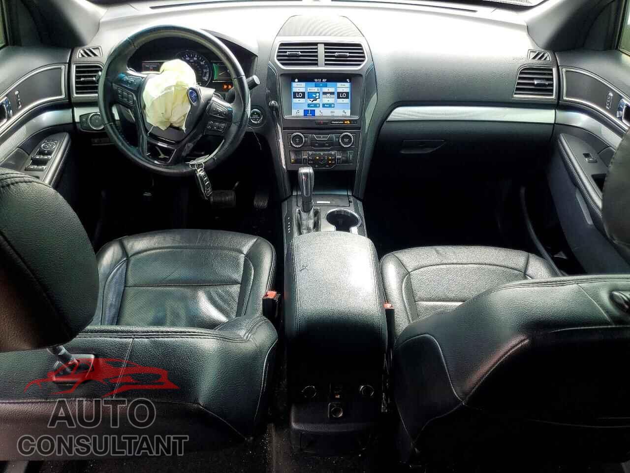 FORD EXPLORER 2017 - 1FM5K7D84HGA58801