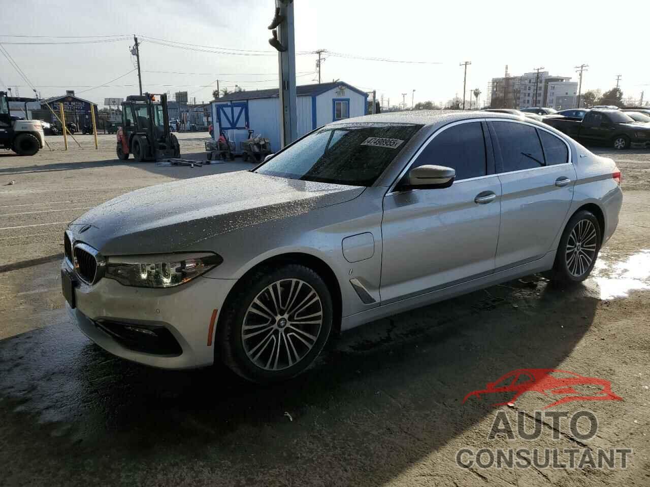 BMW 5 SERIES 2018 - WBAJA9C56JB033083