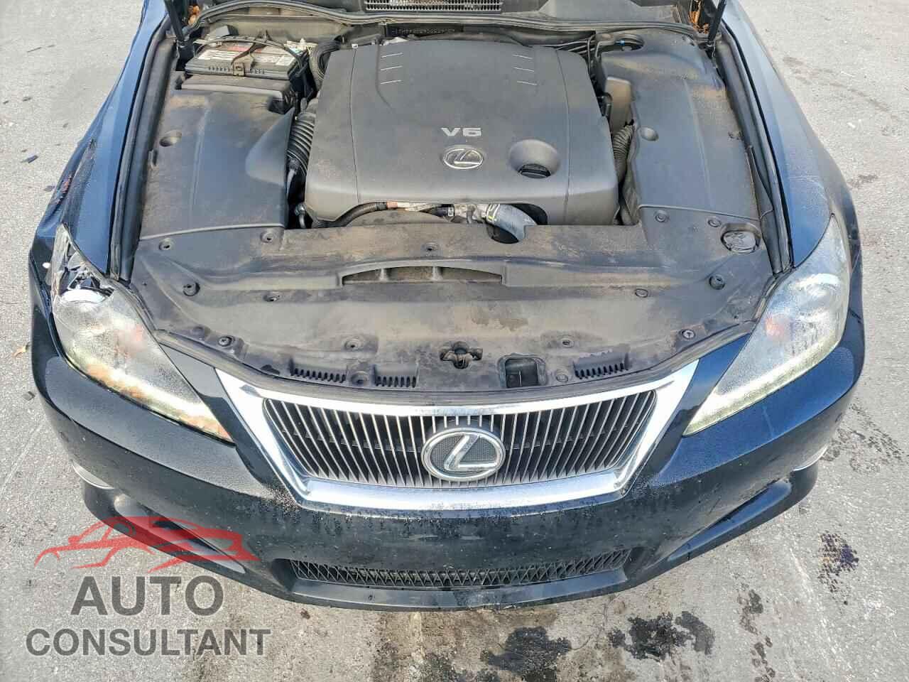 LEXUS IS 2013 - JTHFF2C29D2529053