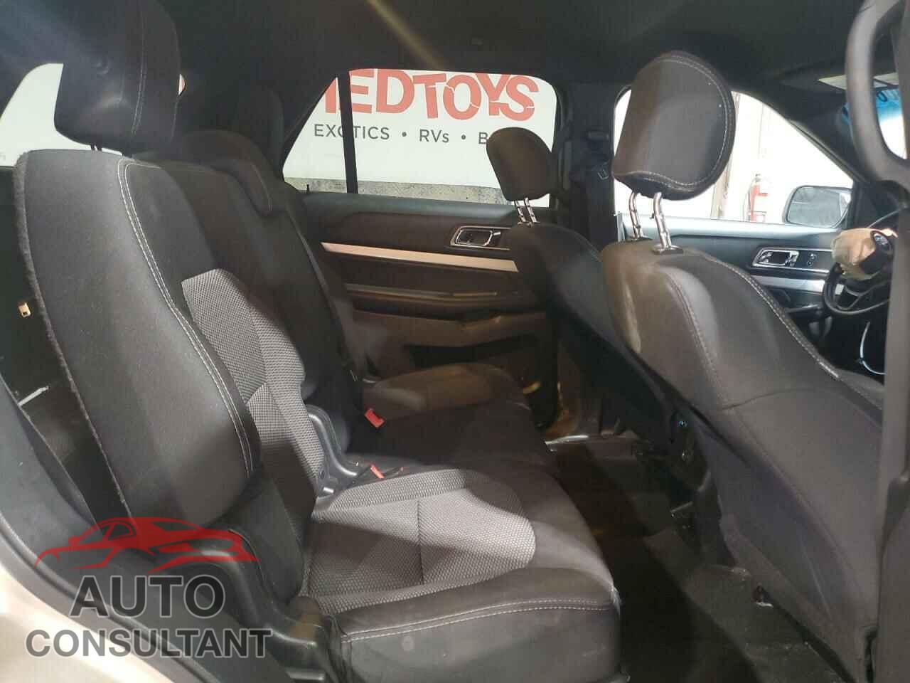 FORD EXPLORER 2017 - 1FM5K8D81HGD64733