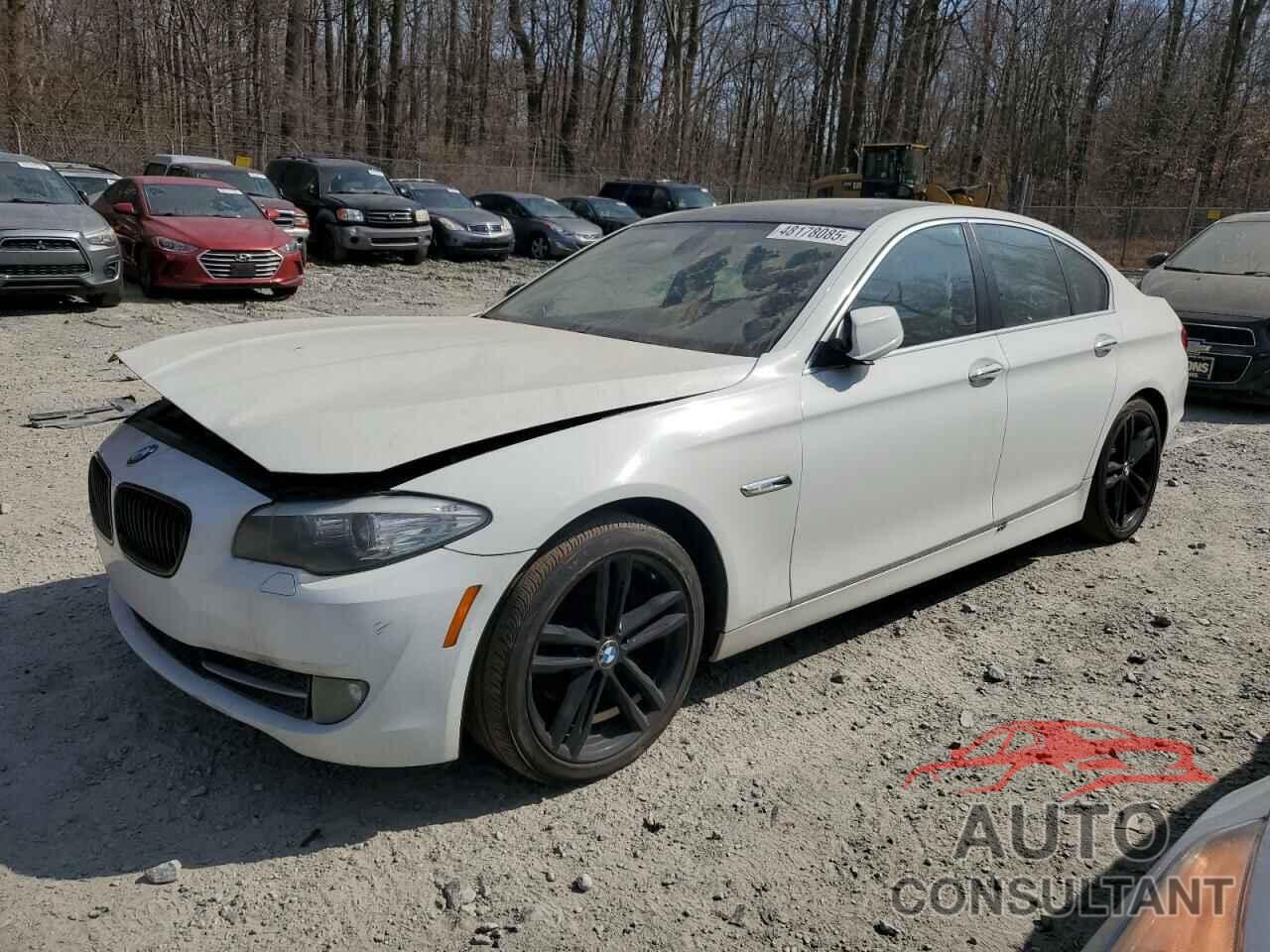 BMW 5 SERIES 2011 - WBAFR1C51BC737218