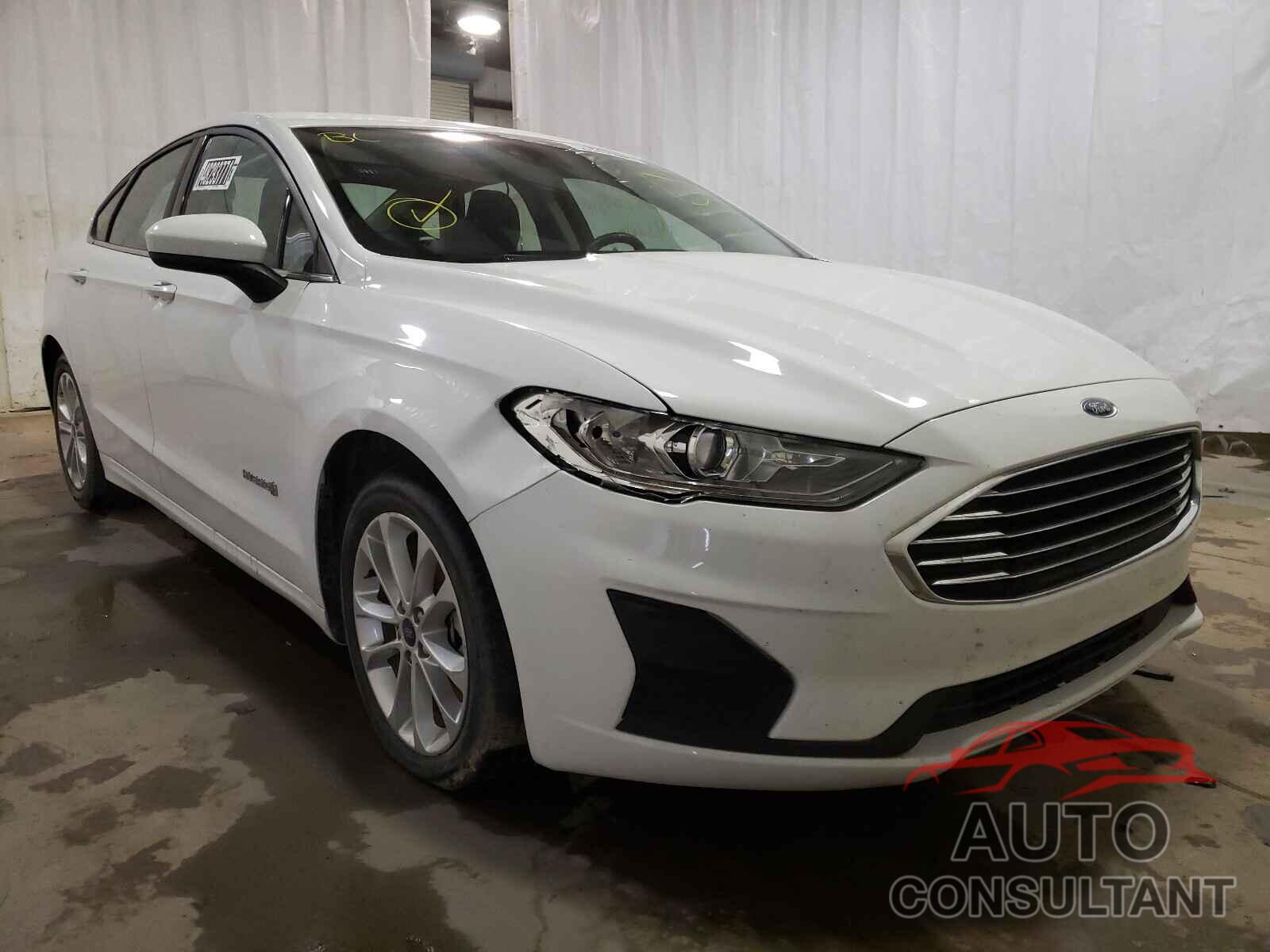 FORD FUSION 2019 - 3FA6P0LU9KR189809