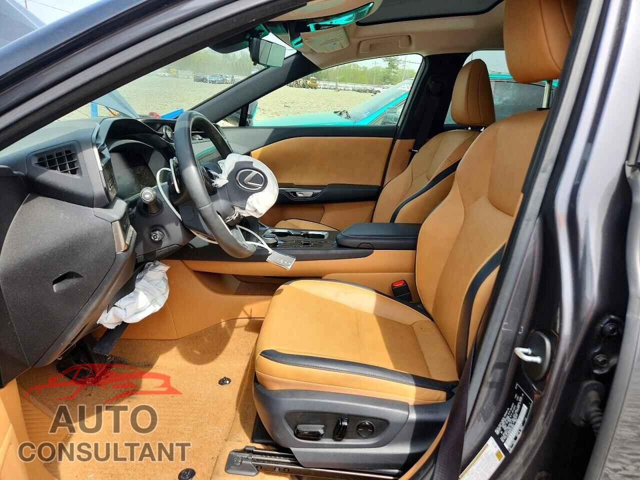 LEXUS UNKNOWN 2024 - JTJAAAAB6RA024492
