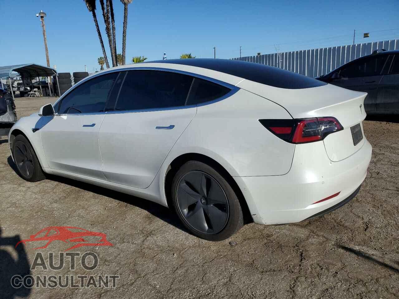 TESLA MODEL 3 2020 - 5YJ3E1EA5LF660417