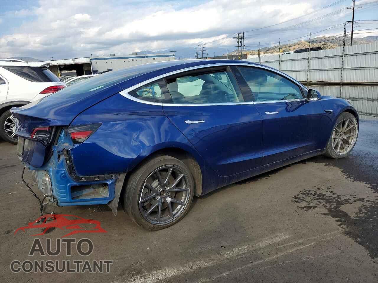 TESLA MODEL 3 2020 - 5YJ3E1EA9LF743686