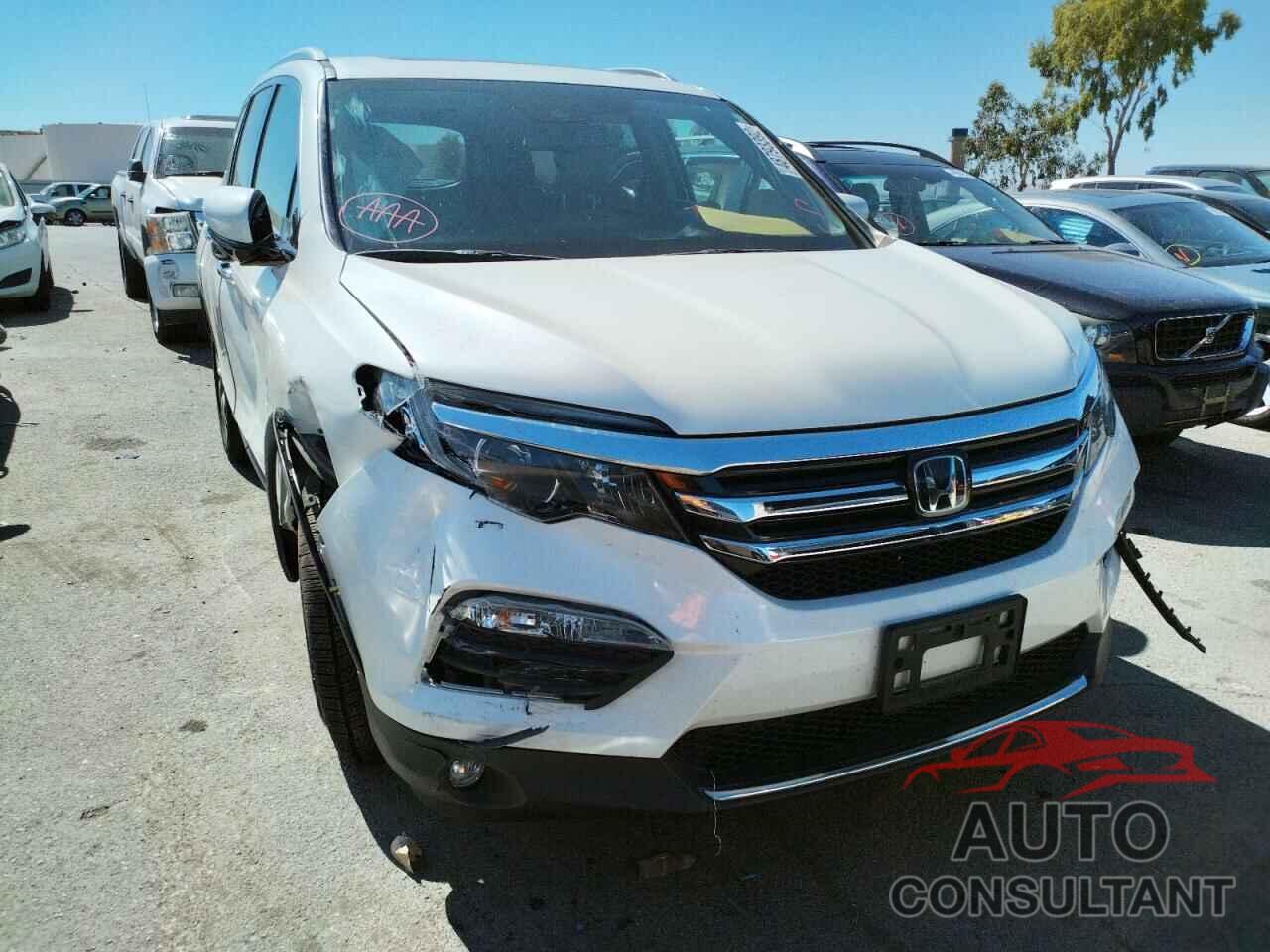 HONDA PILOT 2018 - 5FNYF5H99JB009428