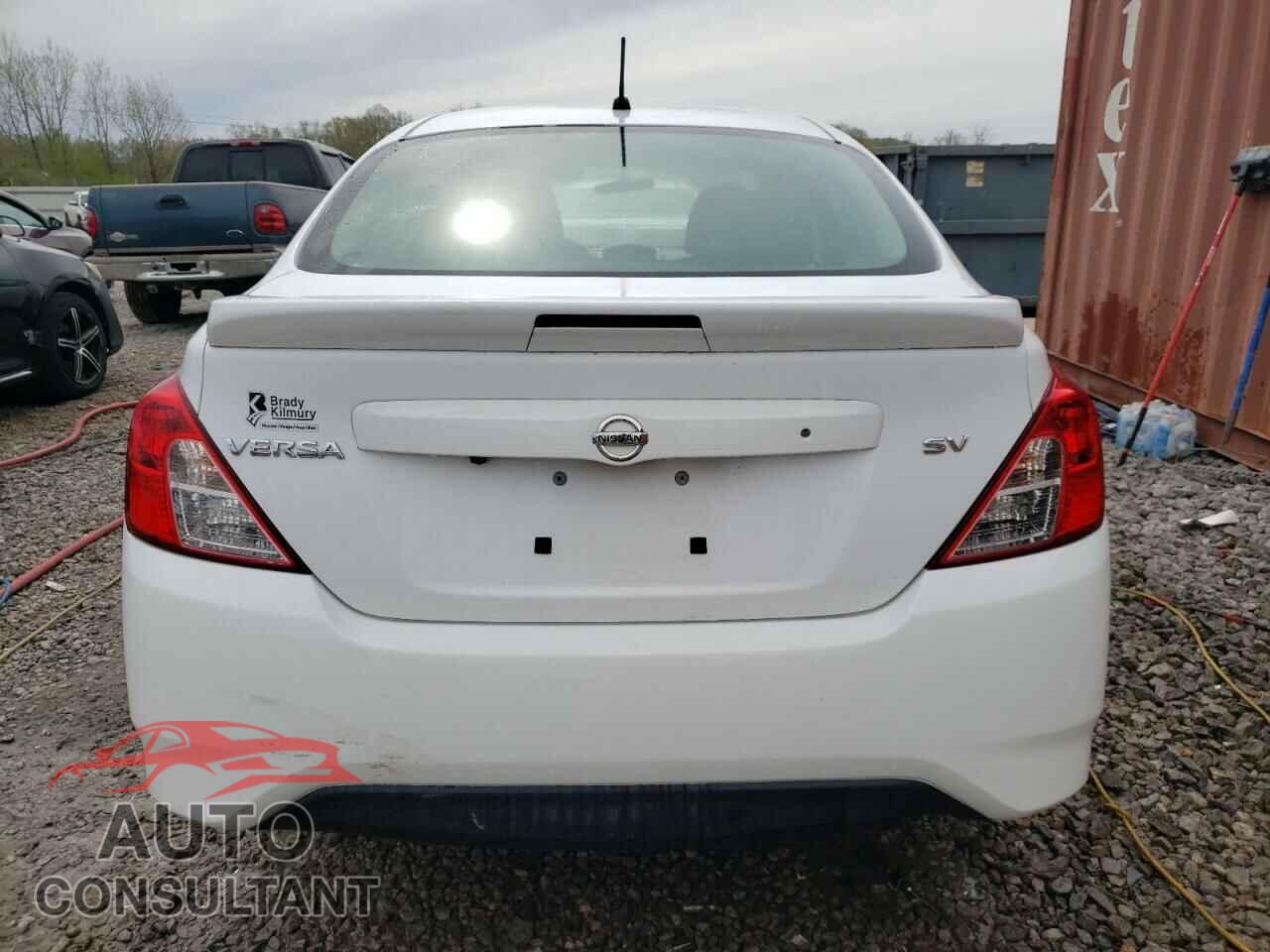 NISSAN VERSA 2019 - 3N1CN7AP3KL829222