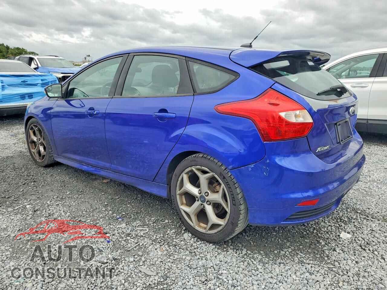 FORD FOCUS 2013 - 1FADP3L97DL126147