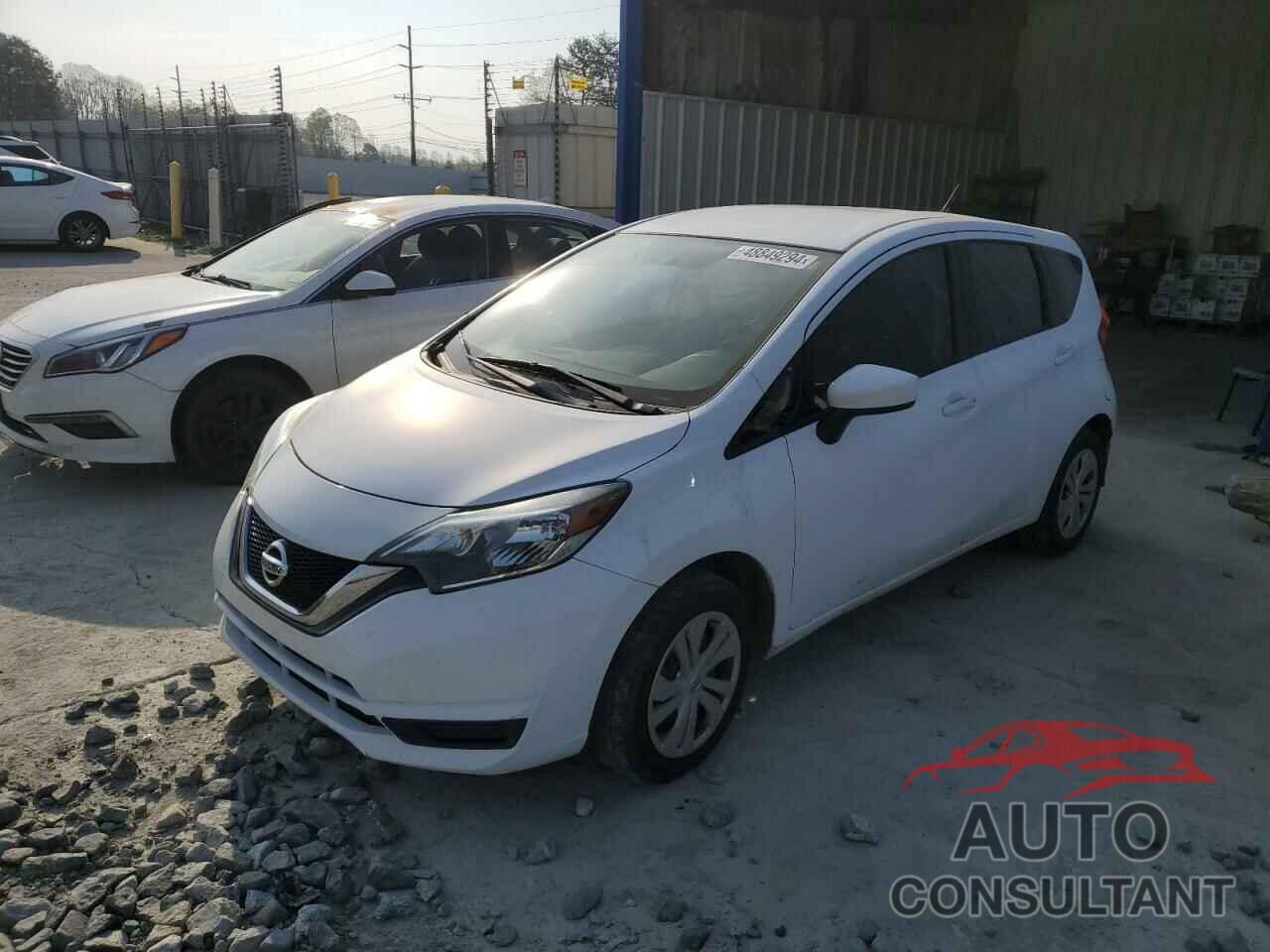 NISSAN VERSA 2018 - 3N1CE2CPXJL362105