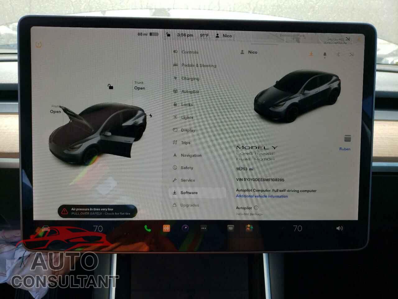 TESLA MODEL Y 2021 - 5YJYGDEE8MF108285