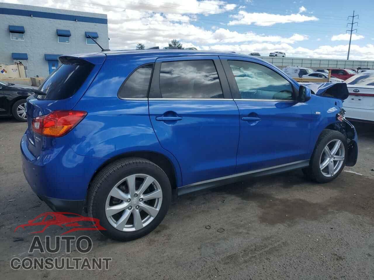 MITSUBISHI OUTLANDER 2015 - 4A4AP4AU2FE036687