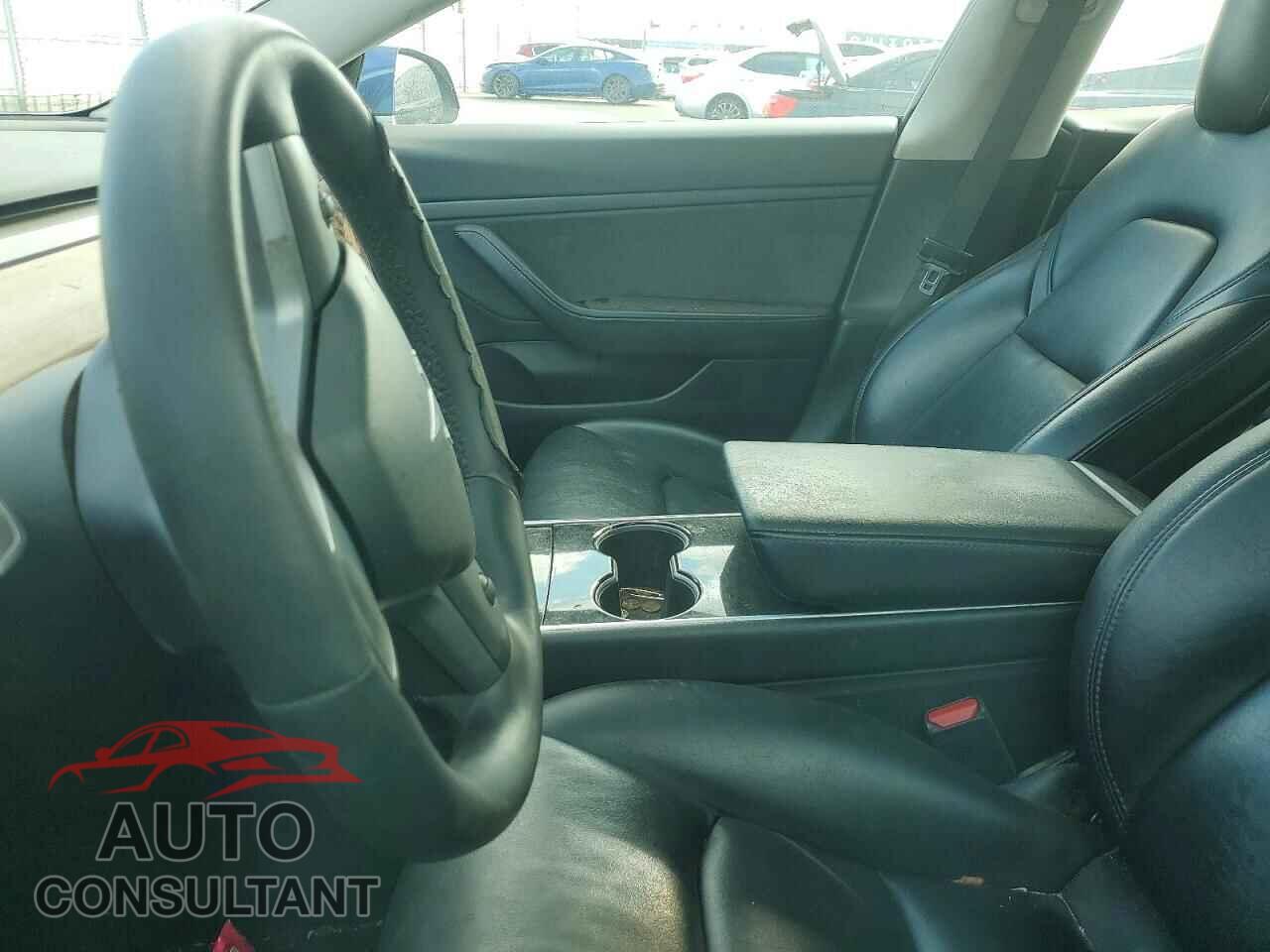 TESLA MODEL 3 2020 - 5YJ3E1EA9LF743686