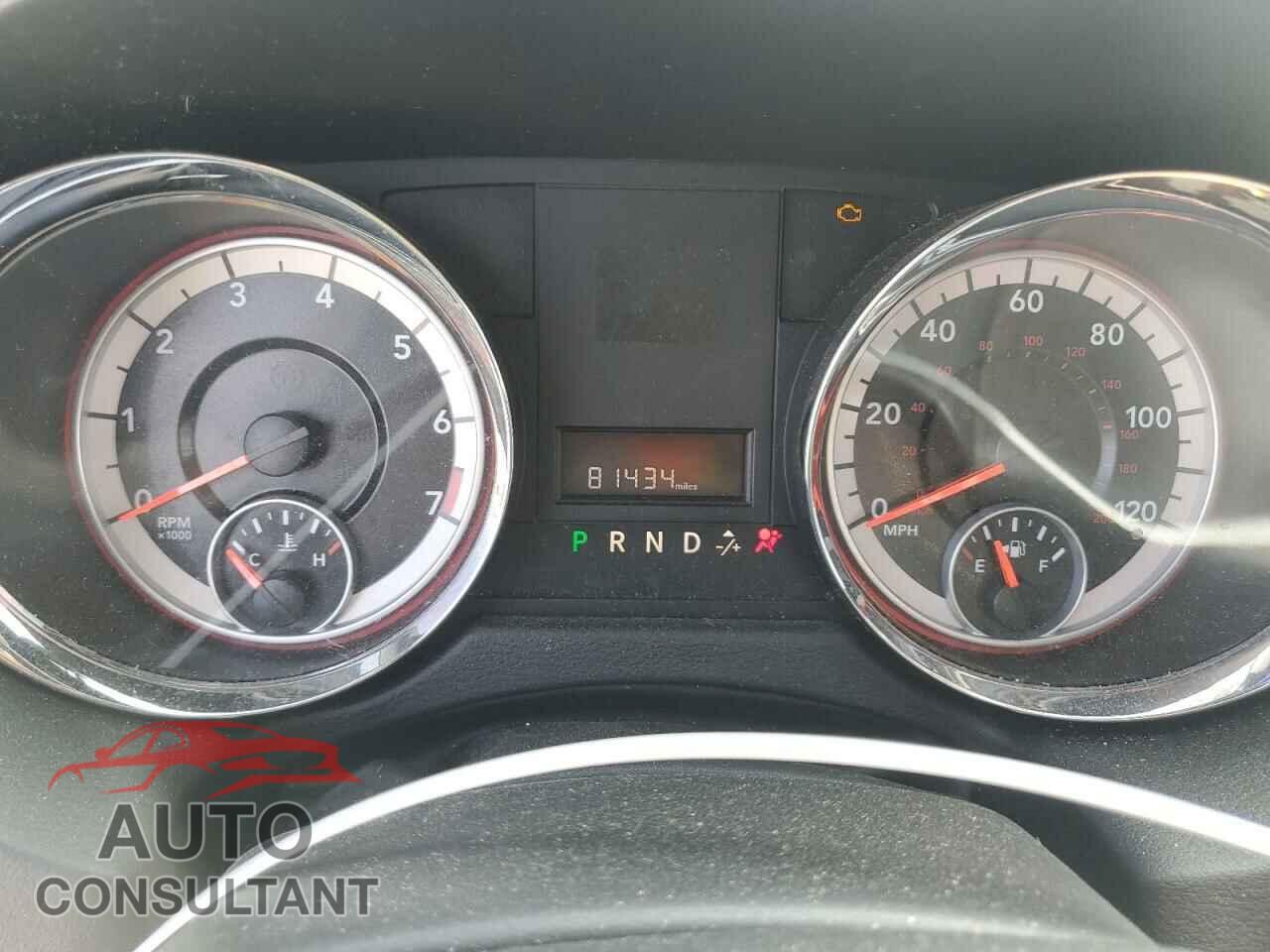 DODGE CARAVAN 2015 - 2C4RDGBG4FR524264