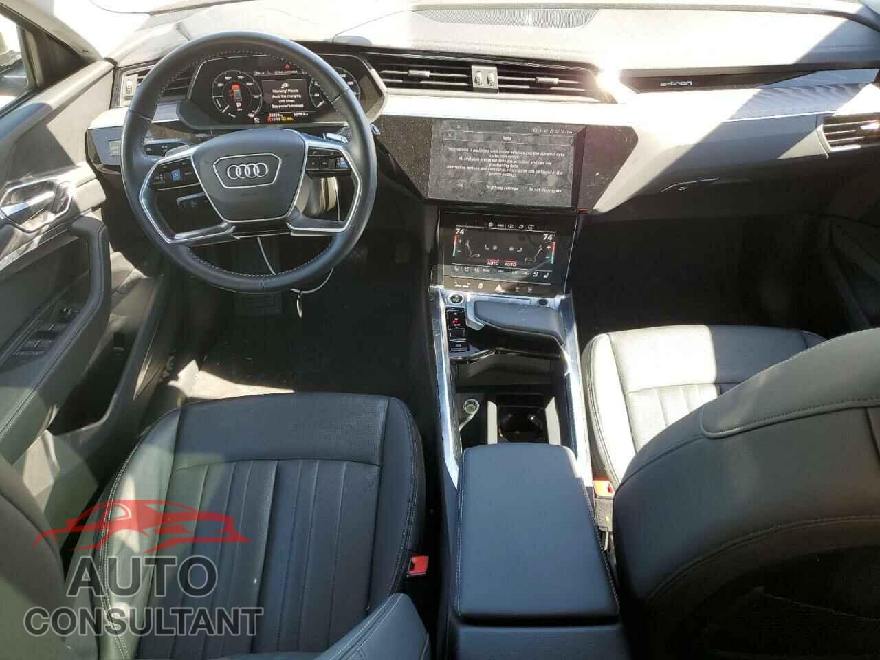 AUDI E-TRON 2021 - WA1LABGE9MB027032
