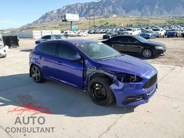 FORD FOCUS 2015 - 1FADP3L92FL281076
