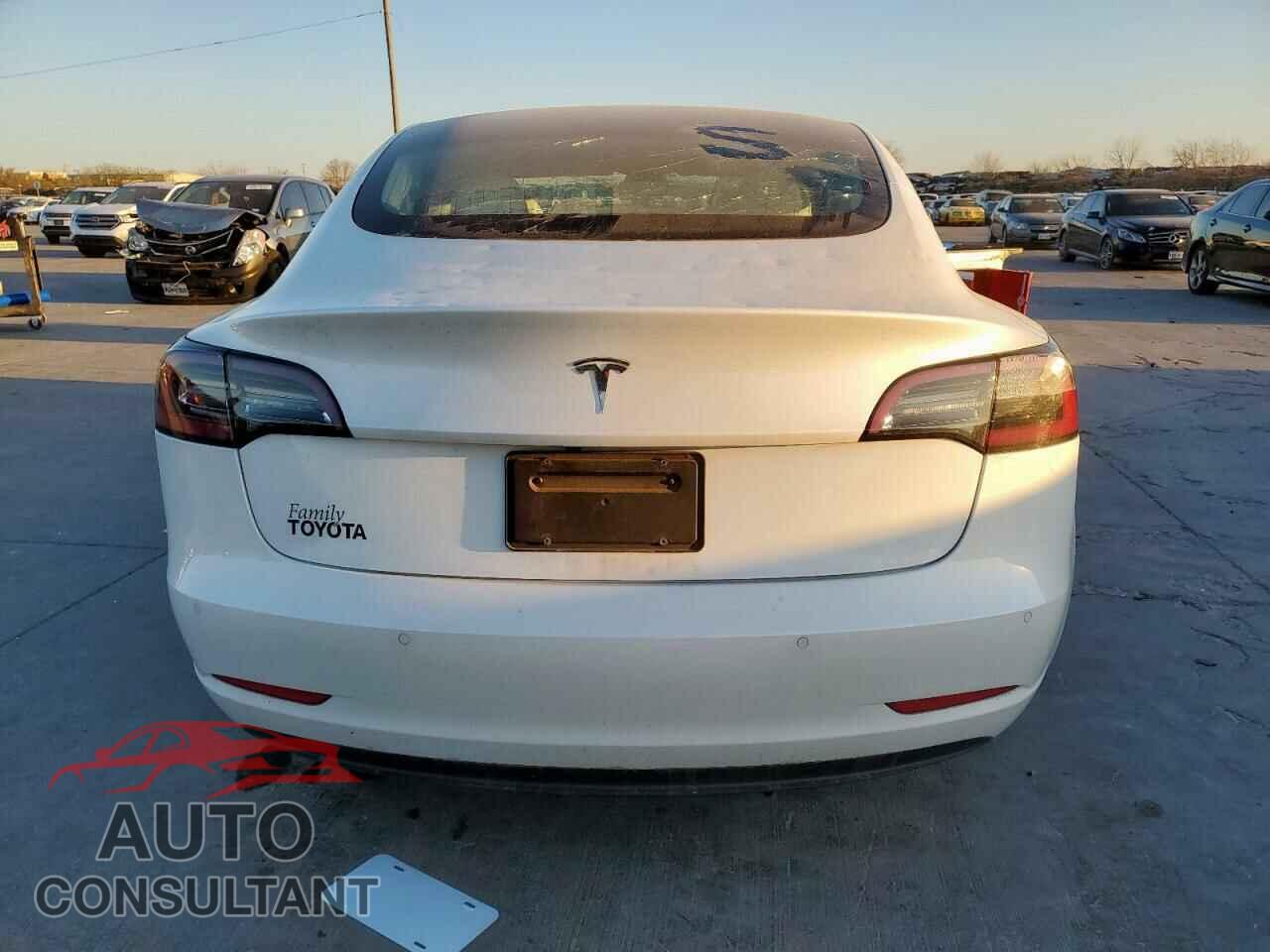 TESLA MODEL 3 2019 - 5YJ3E1EA7KF419313