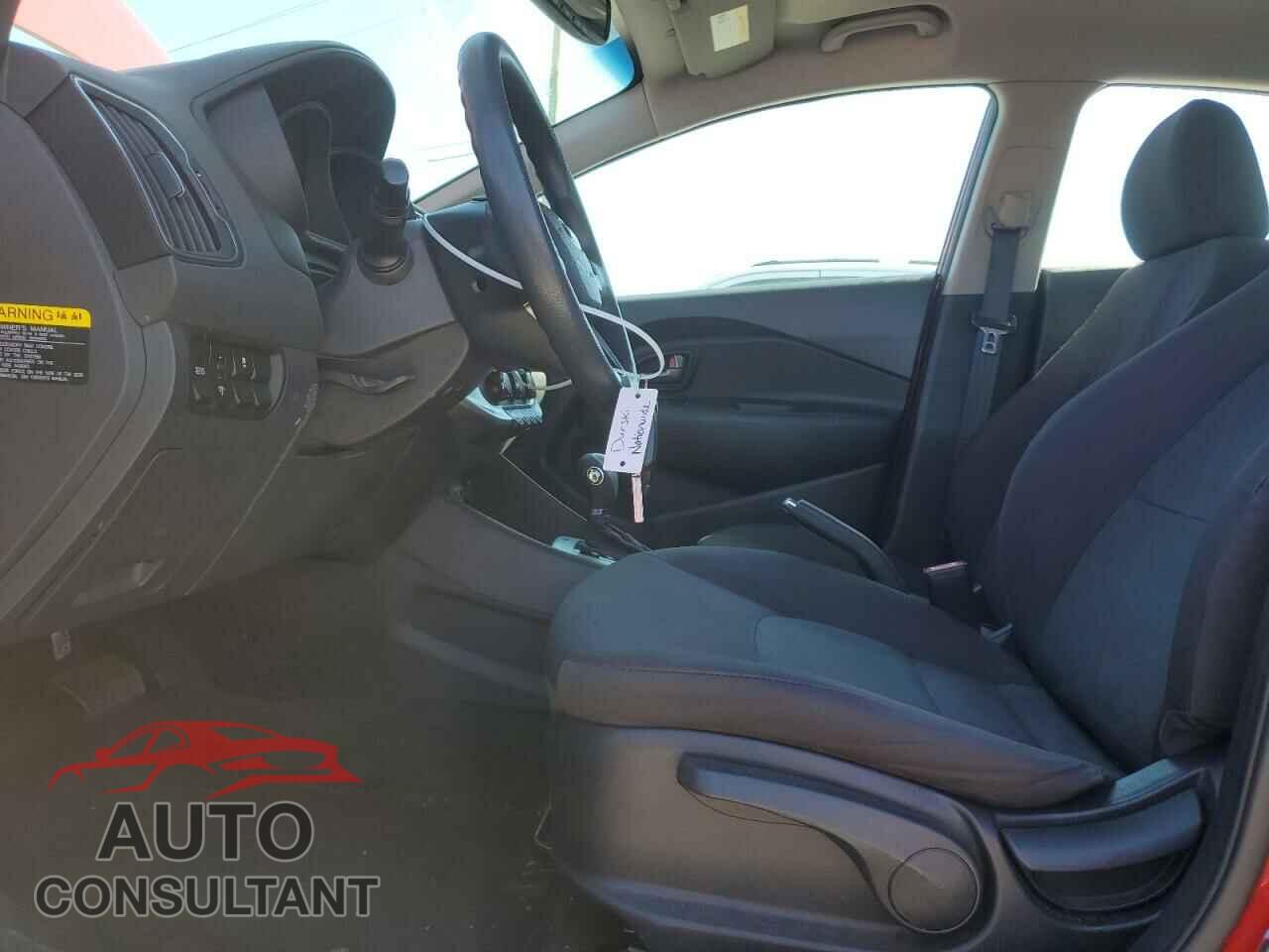 KIA RIO 2017 - KNADM5A32H6010479