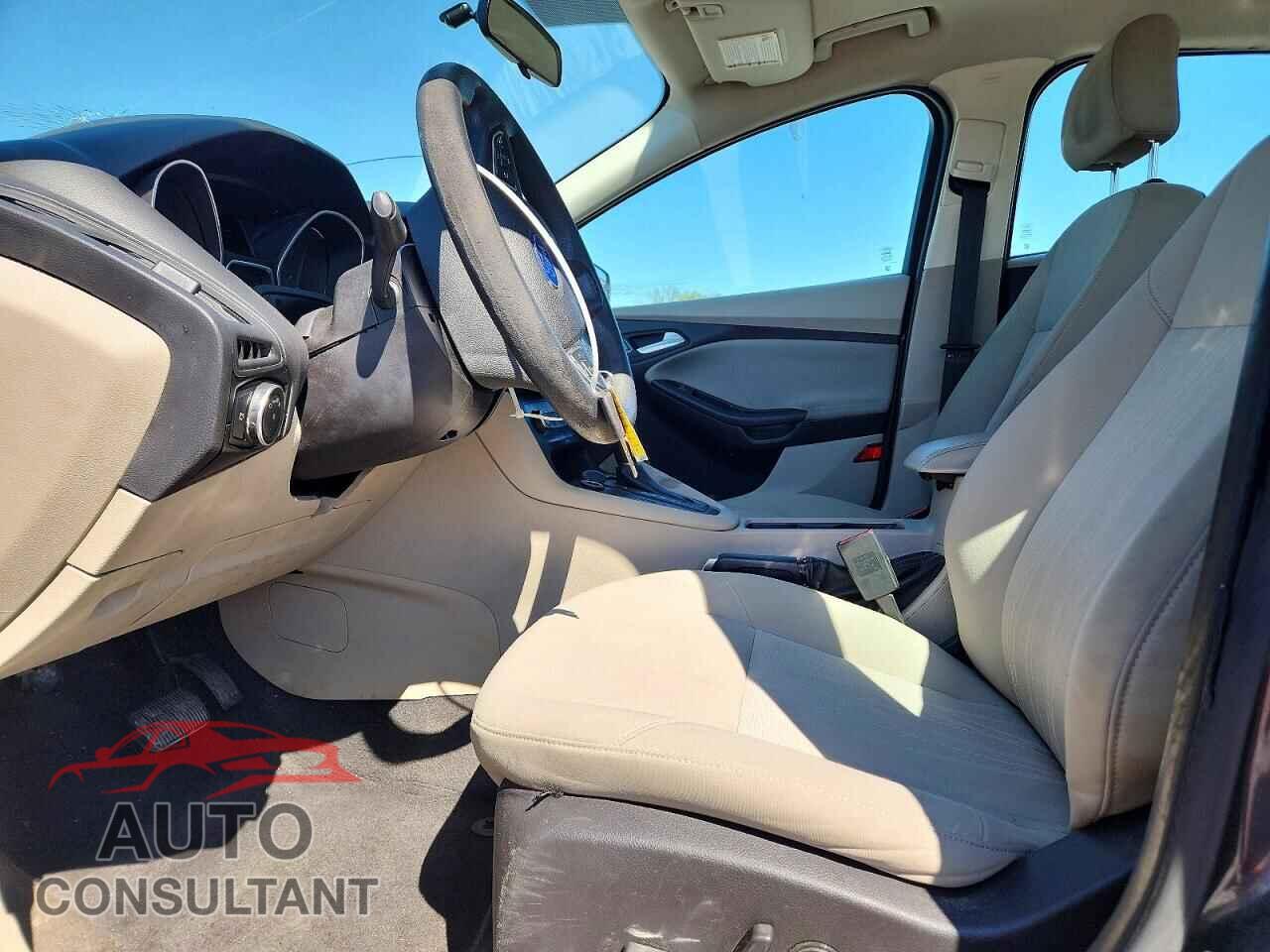 FORD FOCUS 2016 - 1FADP3F23GL201218