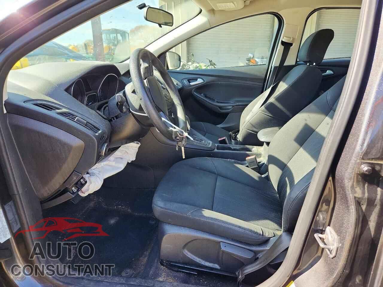 FORD FOCUS 2016 - 1FADP3F23GL228242