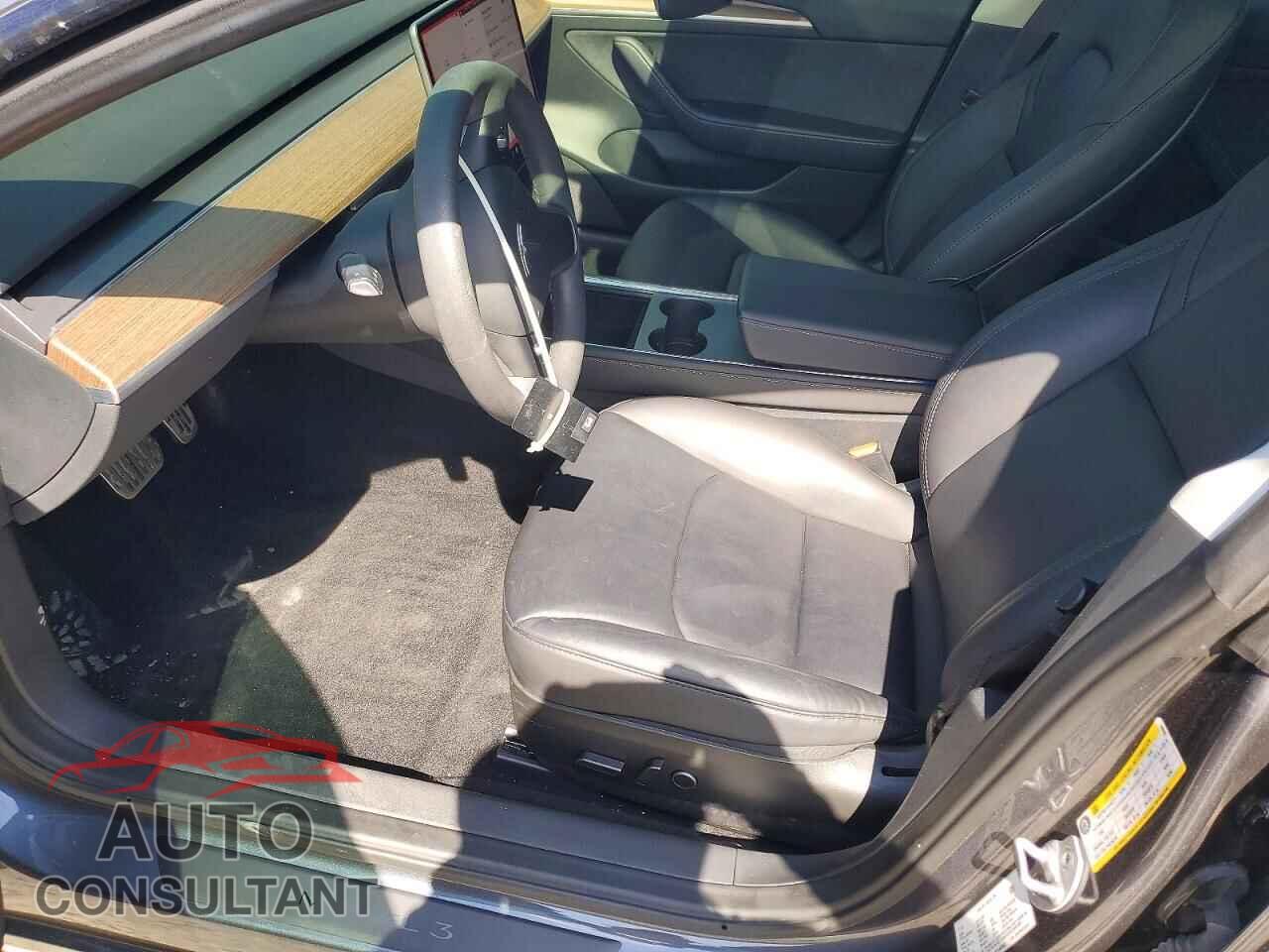 TESLA MODEL 3 2023 - 5YJ3E1EA4PF690949