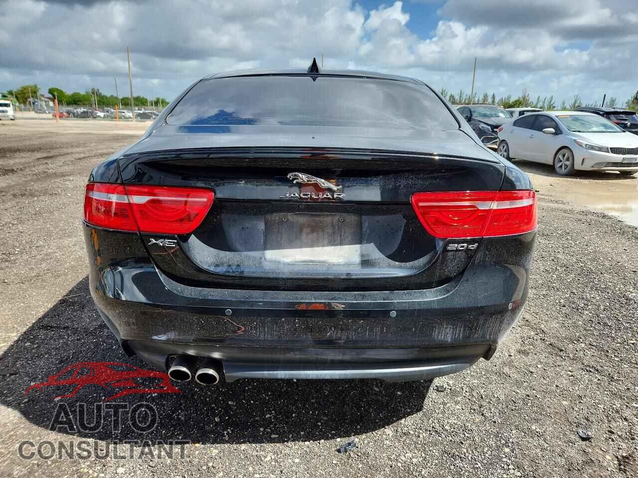 JAGUAR XE 2018 - SAJAF4FN5JCP38665
