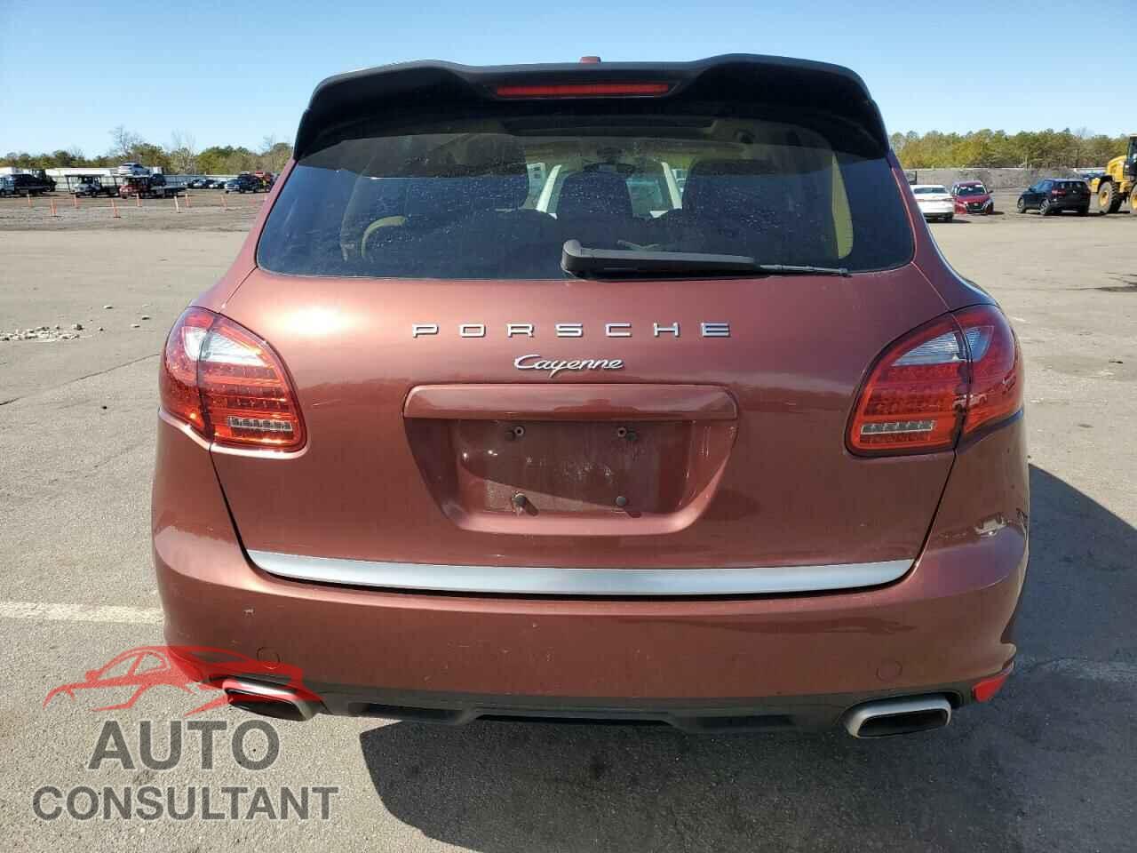 PORSCHE CAYENNE 2012 - WP1AA2A22CLA10950
