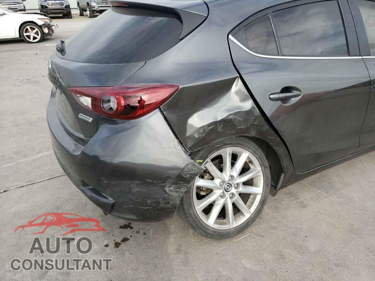 MAZDA 3 2017 - JM1BN1M38H1128240