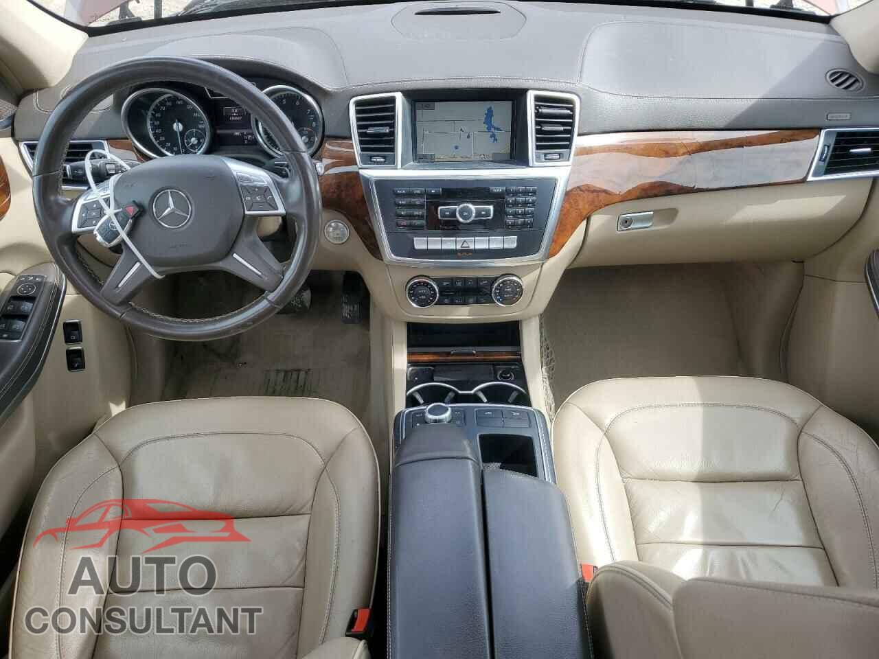 MERCEDES-BENZ GL-CLASS 2013 - 4JGDF7CE7DA127243